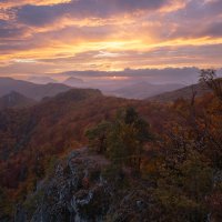 Západ slunce nad západním Slovenskem