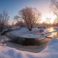 Winter Morning at River Odra