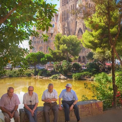Los Abuelos